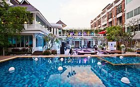 Paradise Hotel Udon Thani